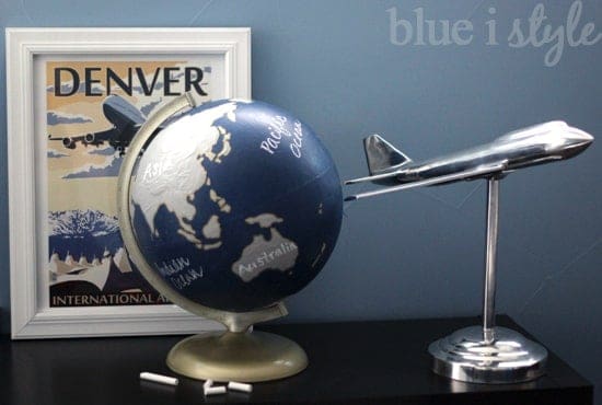 This image has an empty alt attribute; its file name is blue-i-style-ChalkboardGlobe-min.jpg