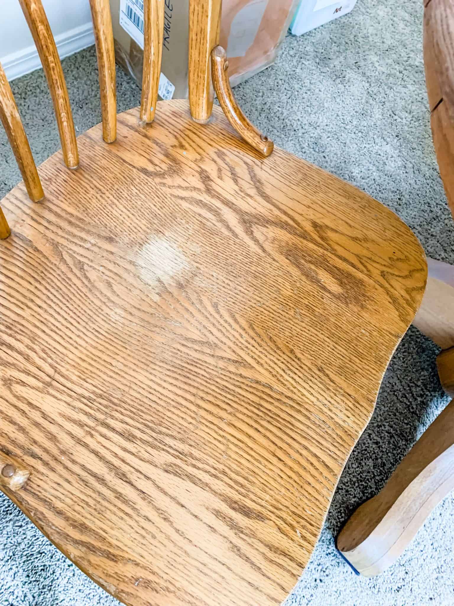 refinishing oak chairs        
        <figure class=